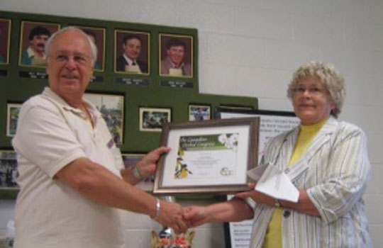 Jerry Bolce receives COC award